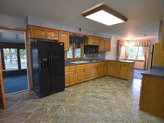 2nd image of 1228 Ed Mar Cir