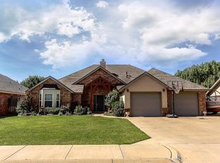 305 Raider Blvd, Wolfforth, TX 79382