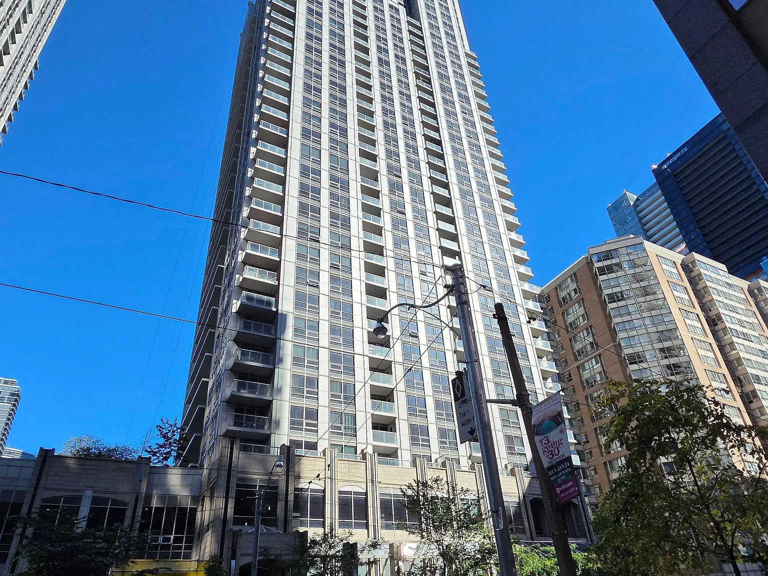 2 bed, $2,850 — Photo 1