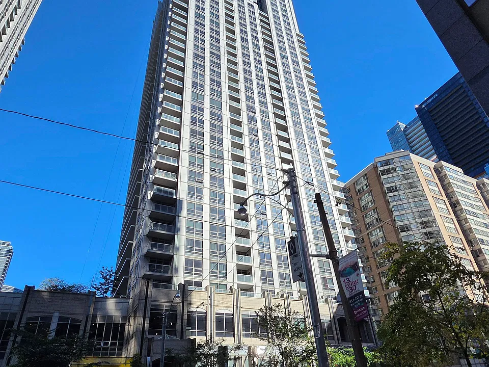 761 Bay St #2404