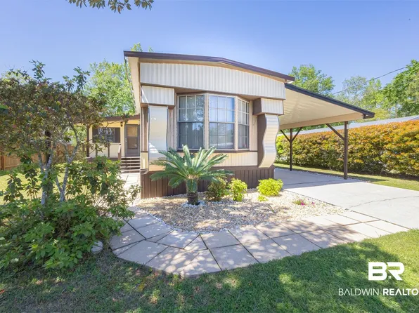 1244 Pensacola Dr, Lillian, AL 36549