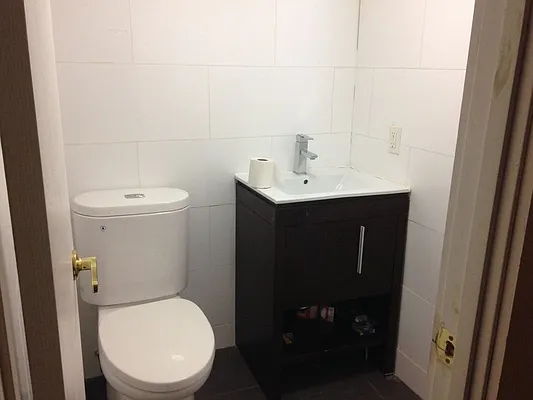 Rented by At Home Realty NY LLC | media 50