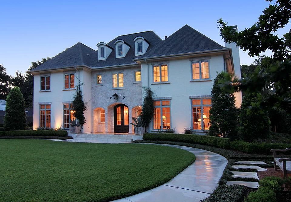 1st image of 5558 Holly Springs Dr