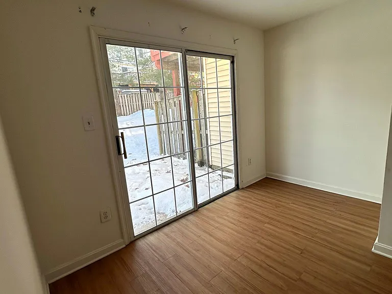 7770 Black Horse Ct — Photo 32