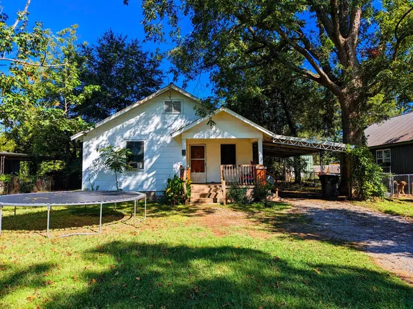 14 1/2 Mitchell St, Gadsden, AL 35904