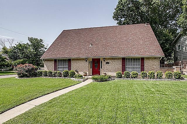 1st image of 9909 Greenfield Dr