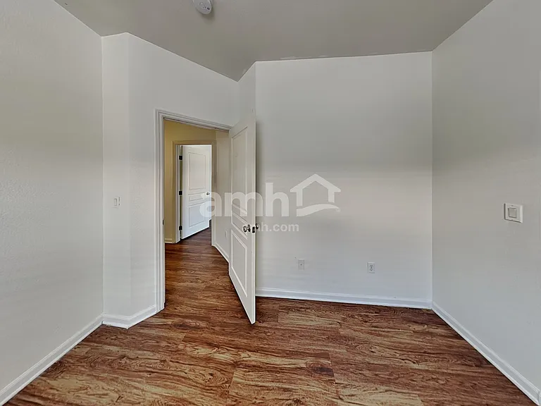 10438 Tuscany Rose Ct — Photo 14