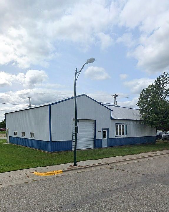 1st image of 1129 10th Ave N