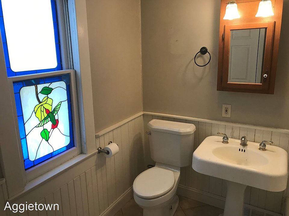 423 Denison Ave Manhattan, KS Zillow