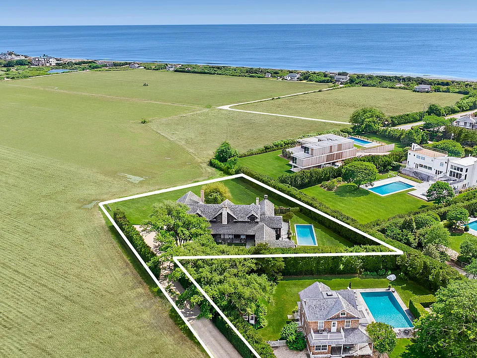 1051 Sagaponack Main St