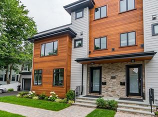 695 Heath St #1, Chestnut Hill, MA 02467