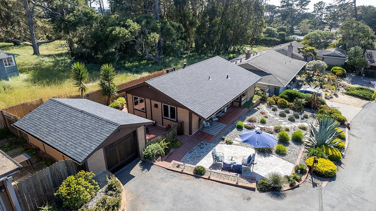 242 Grove Acre Ave, Pacific Grove, CA 93950 Zillow