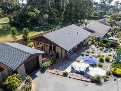 242 Grove Acre Ave, Pacific Grove, CA, 93950