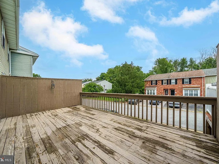 132 E Green Valley Cir — Photo 11