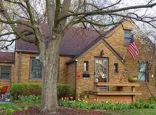 4010 68th St, Urbandale, IA 50322