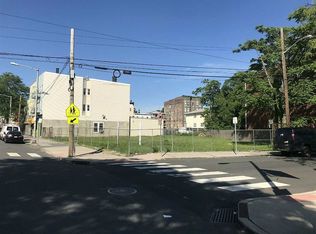 92 Ocean Ave, Jersey City, NJ 07305
