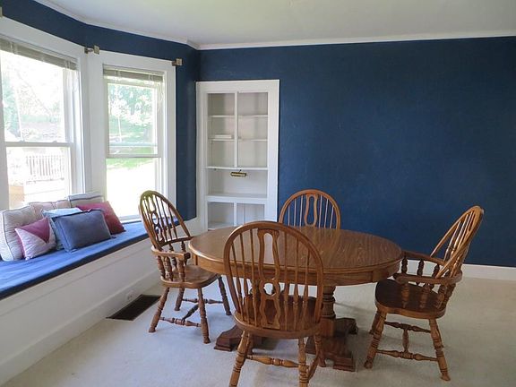 5th image of 16 Bancroft Park
