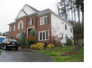 31 Kettle Run, East Aurora, NY 14052