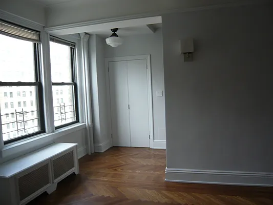 Rented by Sandra Serebin, LREB | media 32
