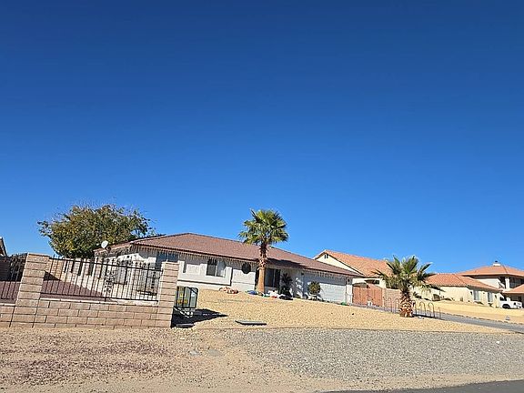 3rd image of 26768 Stirrup Ln