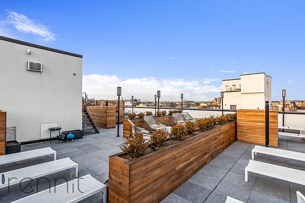 Rented by Rennit Inc. | media 44