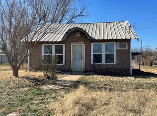 1106 Murrah St, Sweetwater, TX 79556