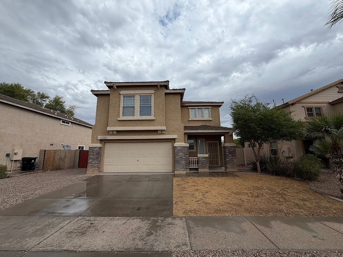 Beautiful Home For Rent In Avondale! **New Carpet** — Photo 1