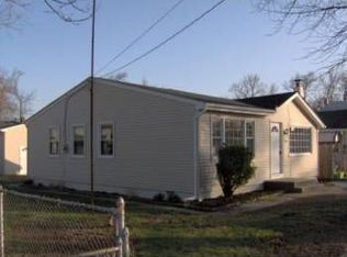 48 Pacific Blvd, Keyport, NJ 07735