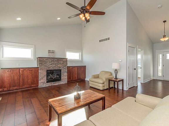 4th image of 5742 Quarry Dr
