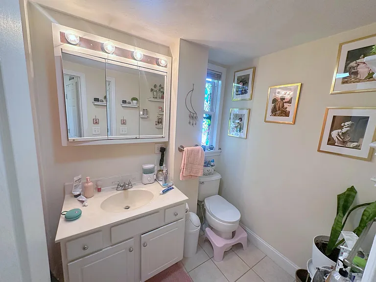 397 Columbia St — Photo 12