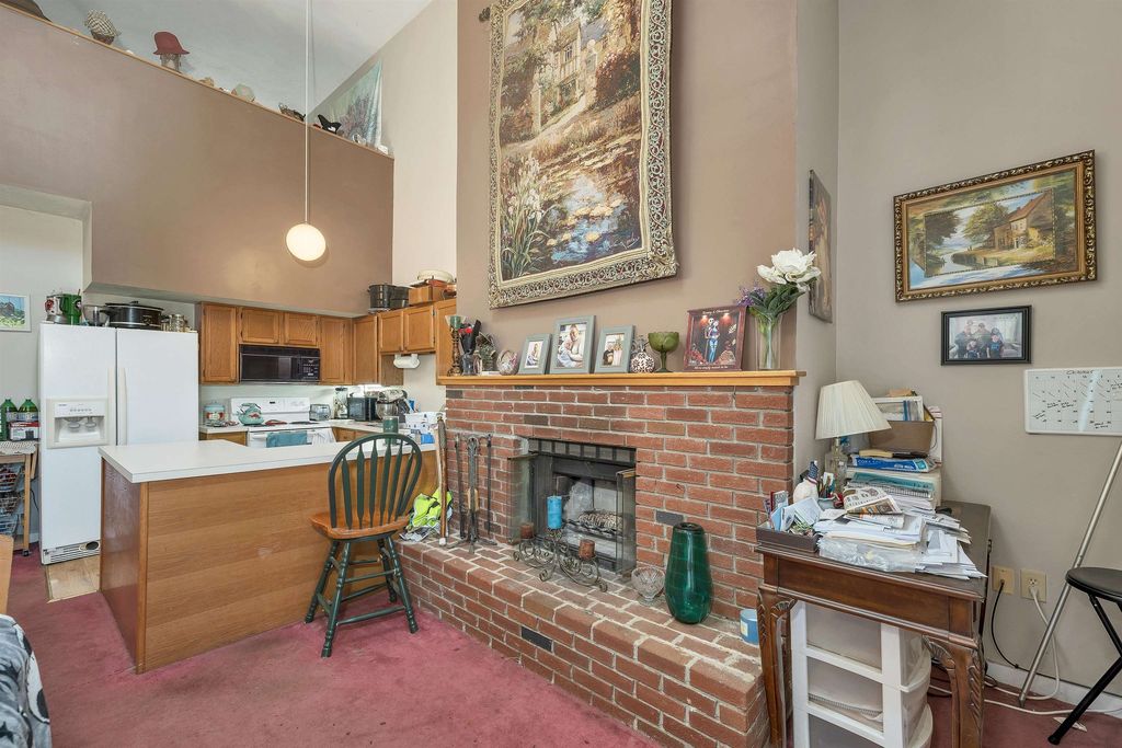 40 Davis Road #J3, Plymouth, NH - More
