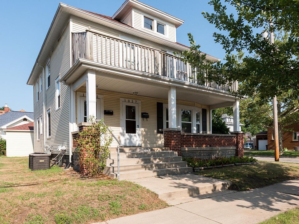 1st image of 1325 Tamarack Ave NW