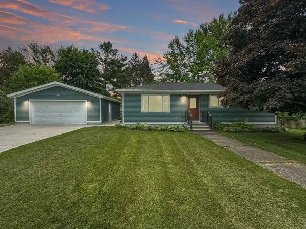 E703 Hendricksen St, Stephenson, MI 49887
