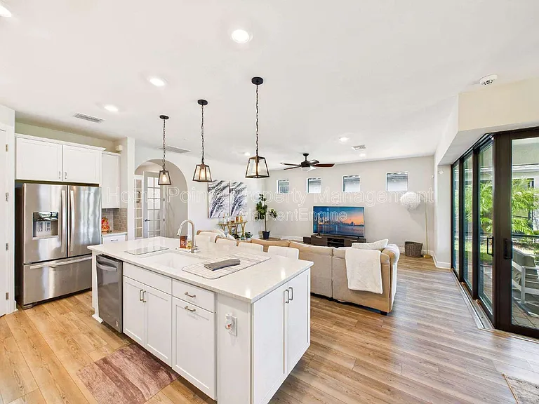 19563 Utopia Ln — Photo 5