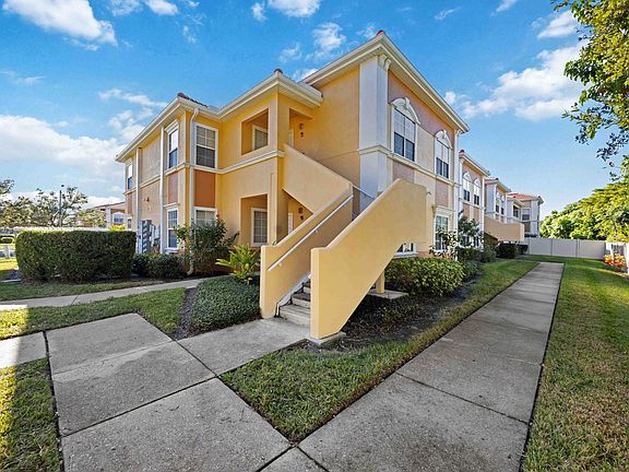 3rd image of 1125 Villagio Cir Unit 106