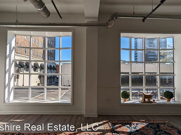 4th image of 801 Church St #1