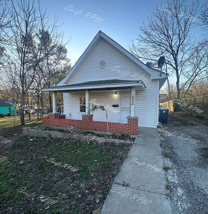1st image of 2804 Chelsea Ave