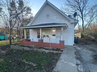 2804 Chelsea Ave, Kansas City, MO 64128