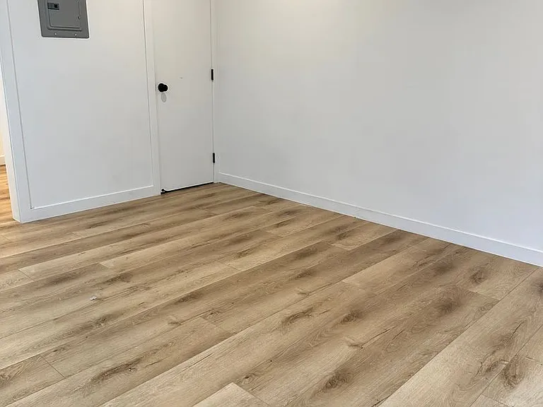 3243 Glenhurst Ave — Photo 9