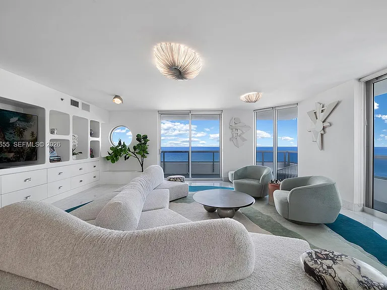 5801 Collins Ave #1200 — Photo 1
