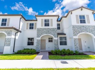 2660 SE 28th St, Homestead, FL 33035