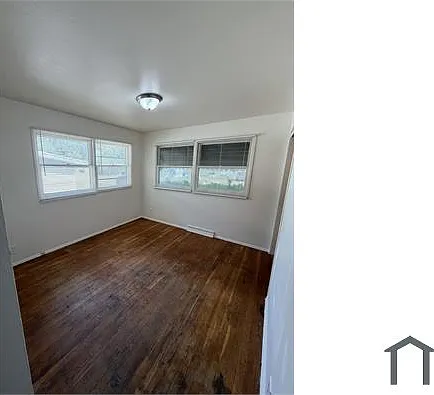 3 bed, 960 sqft, $1,300 — Photo 4