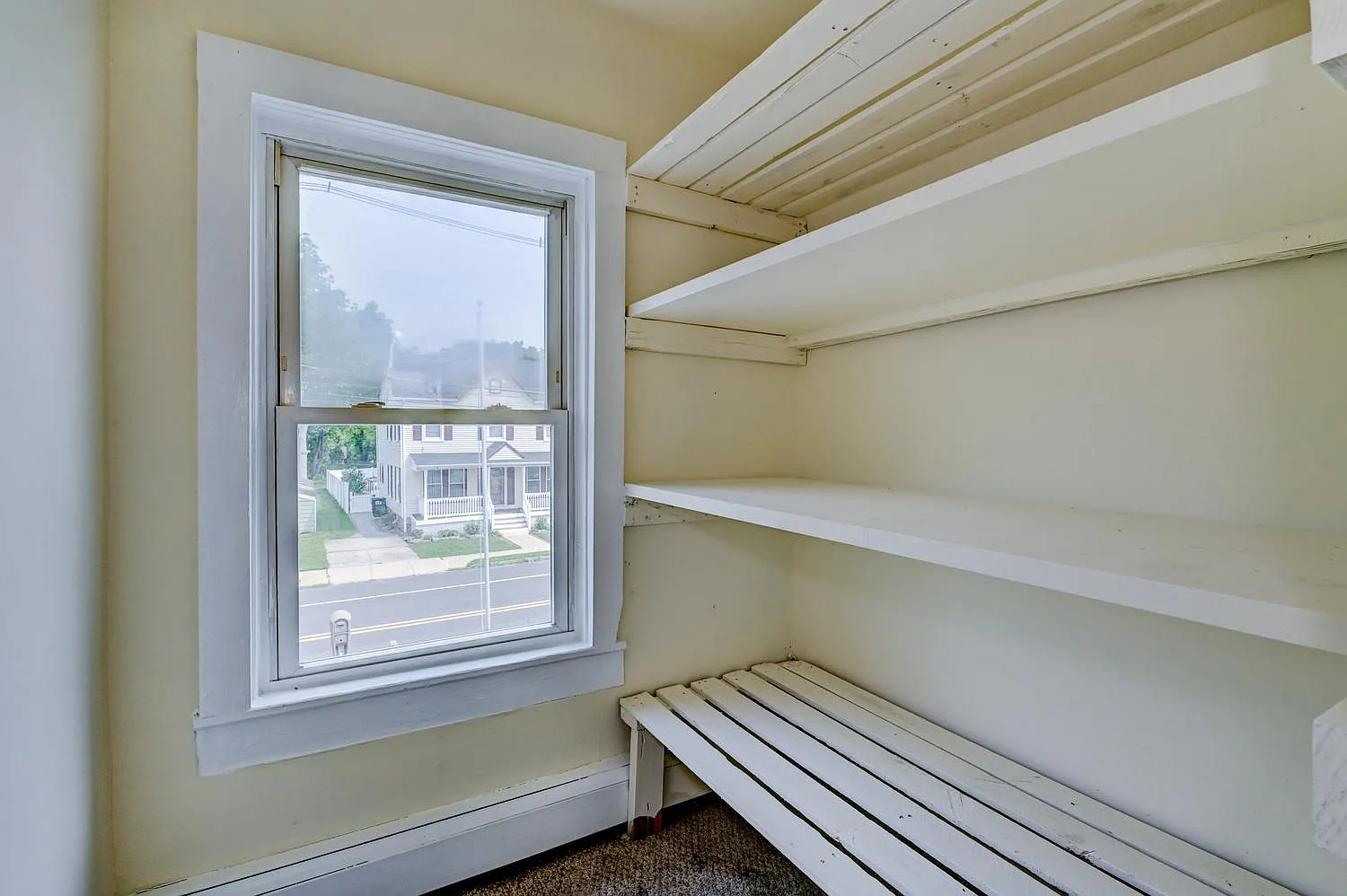 3 bed, $2,450 — Photo 4