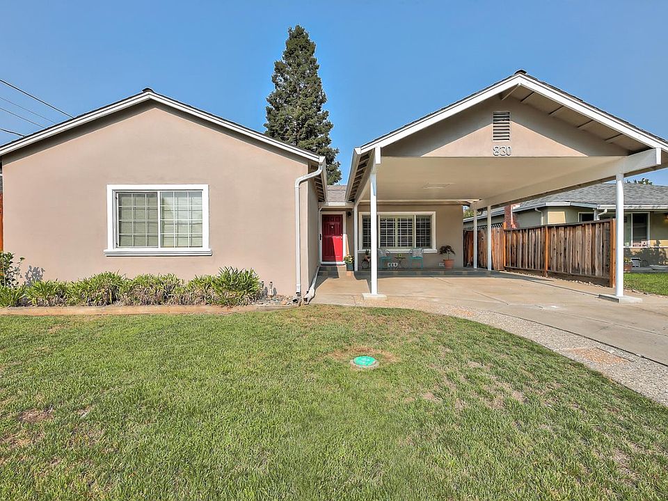 1st image of 830 College Dr