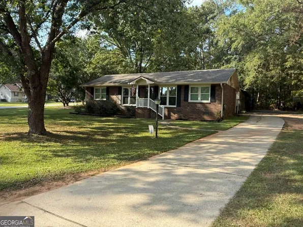 101 Cherry Point, Eatonton, GA 31024