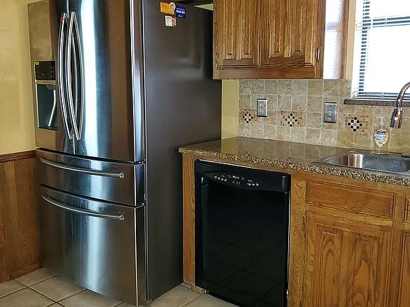 3rd image of 3100 Osceola Dr