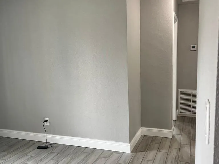 204 6th Jpv St — Photo 33