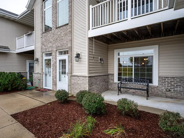 1613 Grey Fox TRAIL #A, Mukwonago, WI 53149