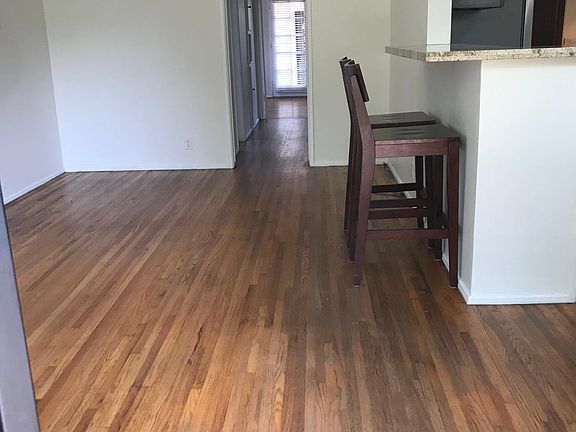 5th image of 4013 W Chandler Blvd