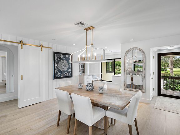 4th image of 3593 Quail Ridge Drive S